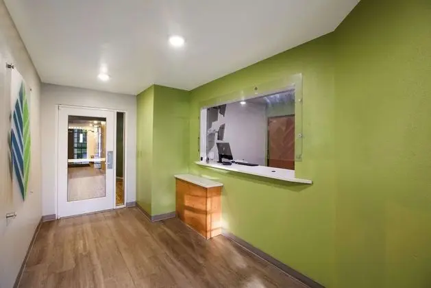 WoodSpring Suites Orlando North - Maitland - Lobi