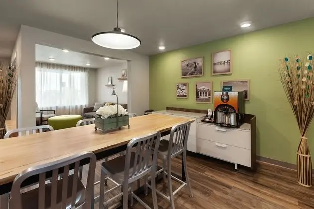 WoodSpring Suites Quantico - Yerinde Yemek