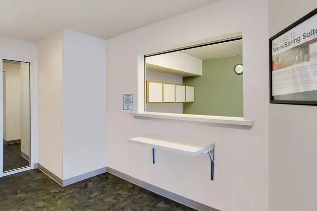 WoodSpring Suites Richmond Colonial Heights Fort Lee - Lobi