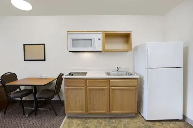 WoodSpring Suites Richmond Colonial Heights Fort Lee - Mutfak