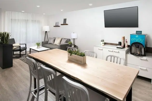 WoodSpring Suites Seattle Redmond - Lobi
