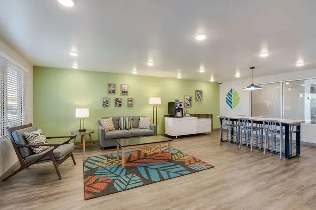 WoodSpring Suites Smyrna-La Vergne - Lobi
