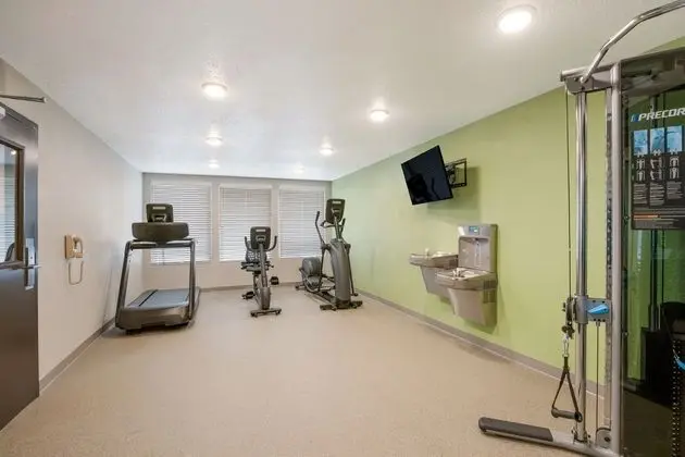 WoodSpring Suites South Brunswick - Princeton - Fitness