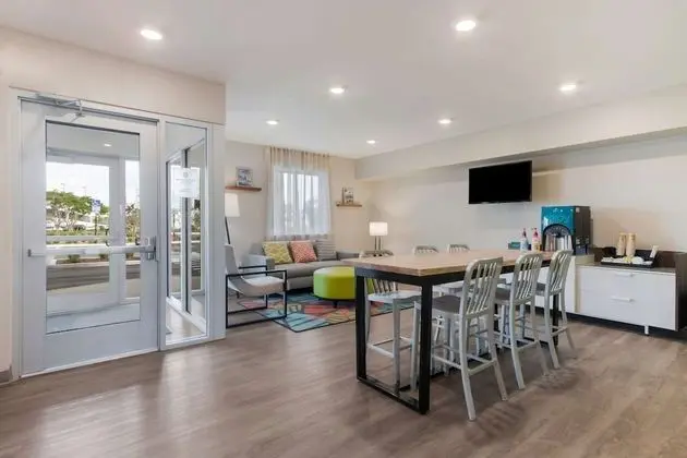 WoodSpring Suites Tamarac - Yerinde Yemek
