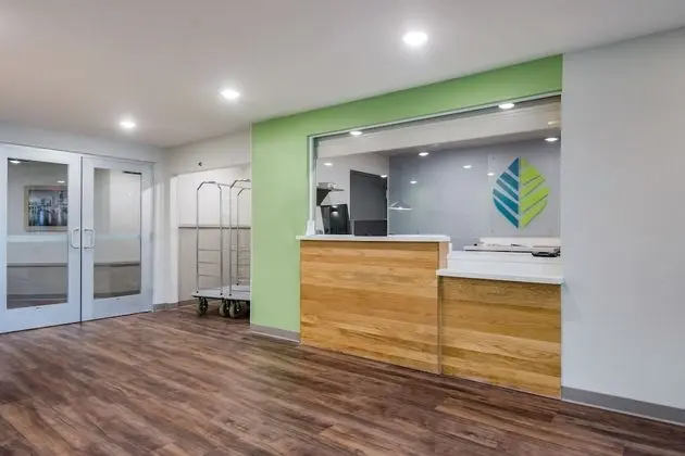 WoodSpring Suites Tampa Airport North Veterans Expressway