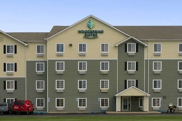 WoodSpring Suites Tulsa
