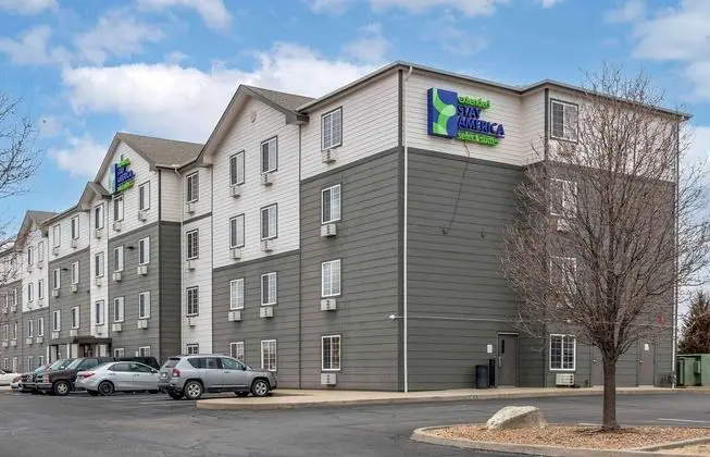 WoodSpring Suites Wichita North