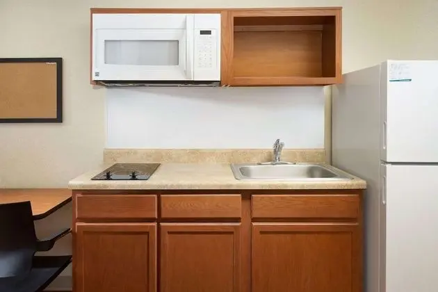 WoodSpring Suites Wilkes-Barre - Mutfak