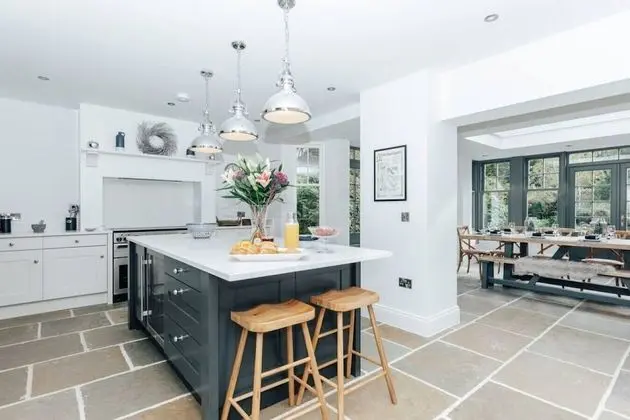 Woodvale Retreat - Sleeps 20 - Oda