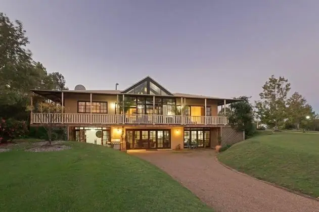 Woolshed Hill Estate