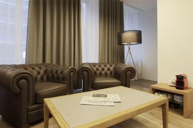 Work Life Residence - Lobi