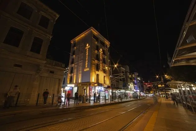 World Heritage Hotel