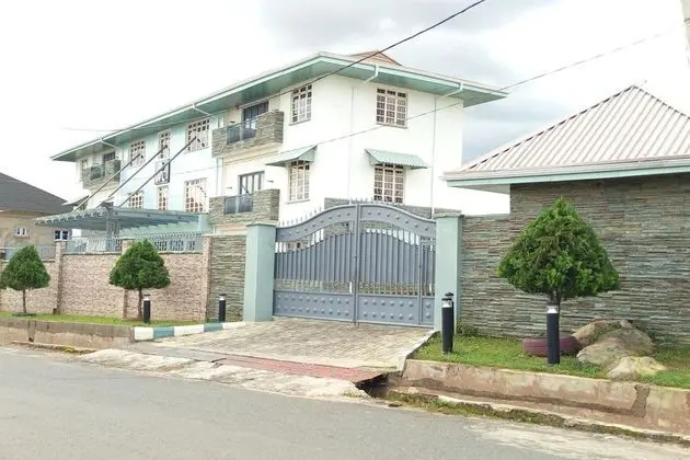 World Lilies Hotel & Events Place