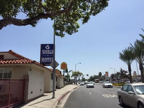 World Motel - Dış Mekan