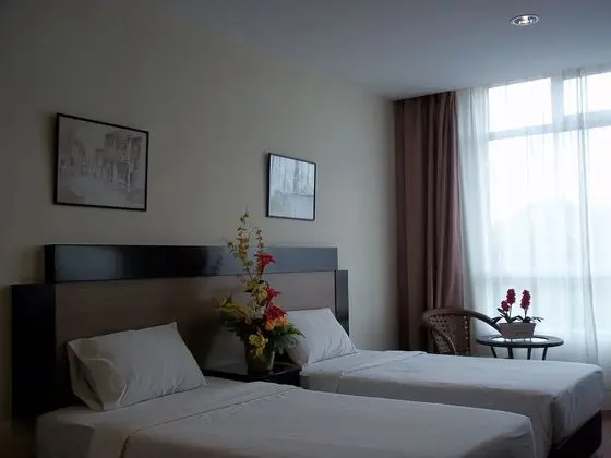 WORLD YOUTH HOTEL