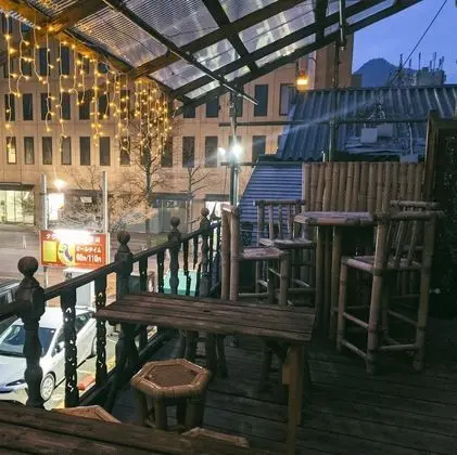 WORLDTRECK DINER & GUESTHOUSE - Pise