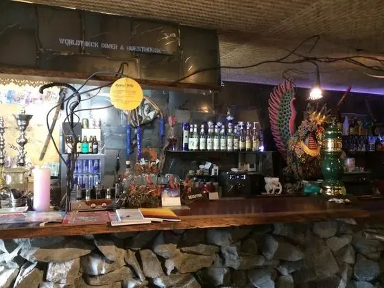 WORLDTRECK DINER & GUESTHOUSE - Pise - Lobi