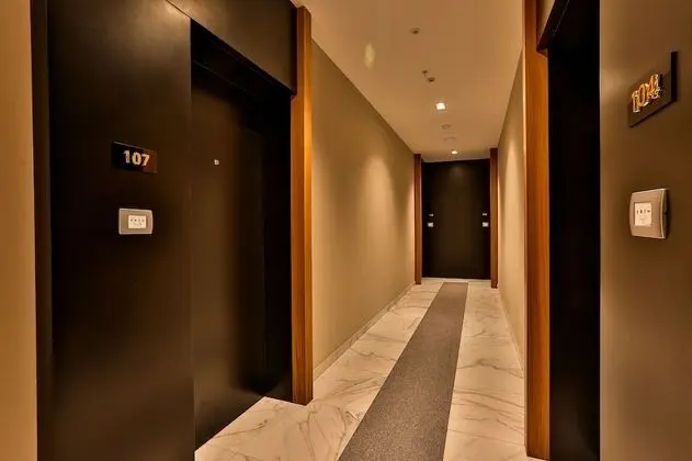 Hotel Wow - Lobi