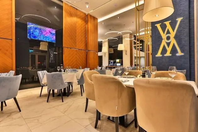 Hotel Wow - Yerinde Yemek