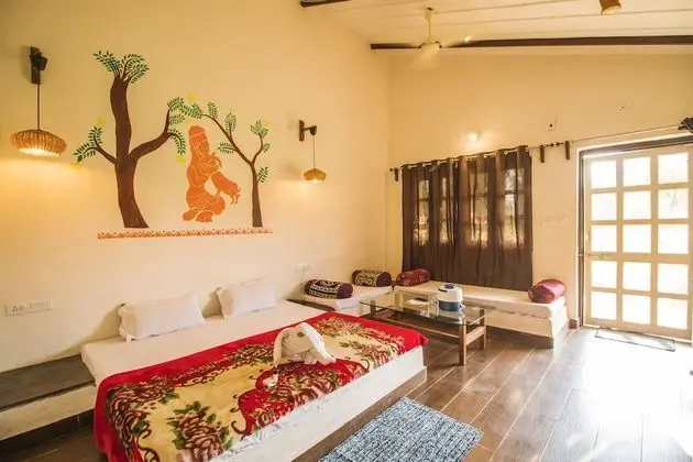 WOWSTAYZ Pachmarhi Foothill Cottages