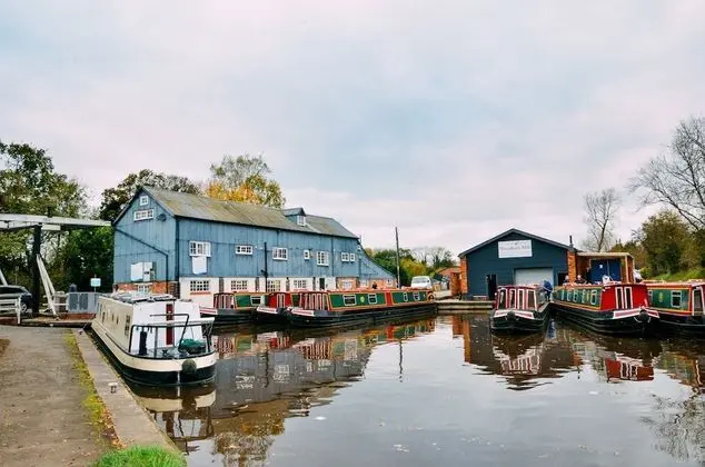 Wrenbury Mill Marina Apartments