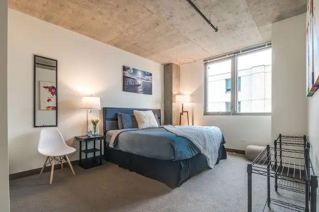 Wrigley Suites - Oda