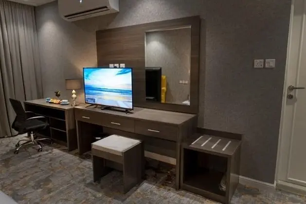 WS HOTEL