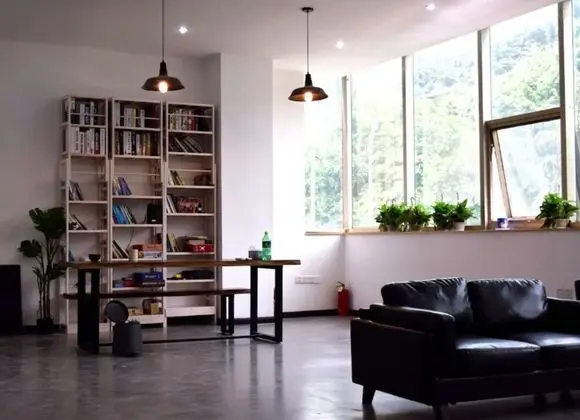Wu Kong Youth Hostel Yuzhong store - İç Mekan