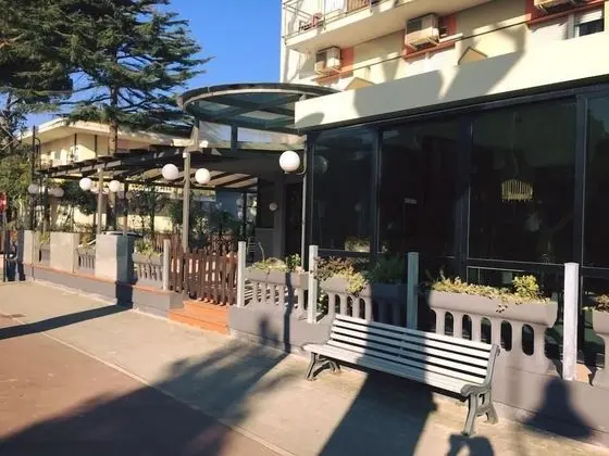 WuHostel