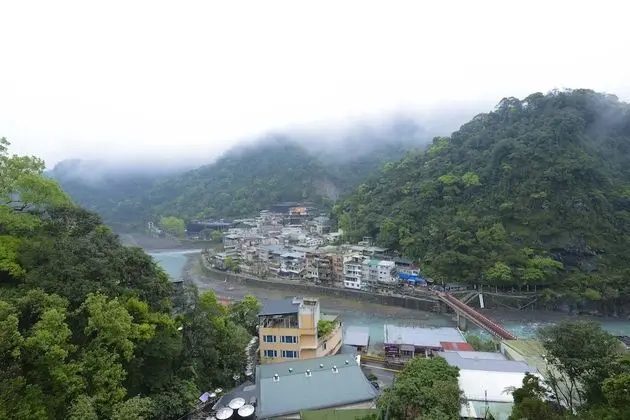 Wulai Town House