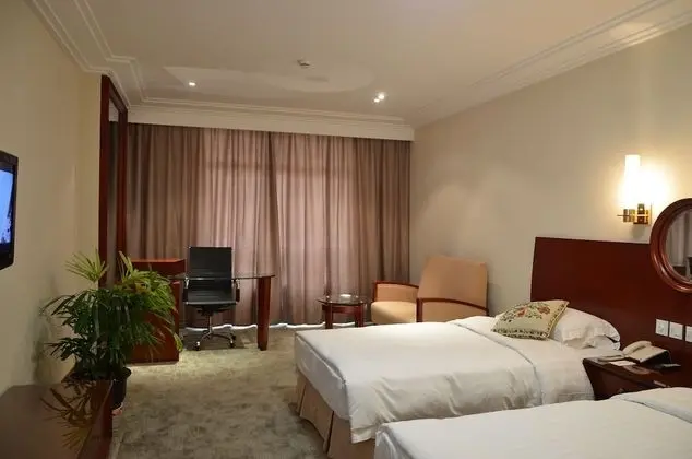 Wuxi Lakeview Park Resort