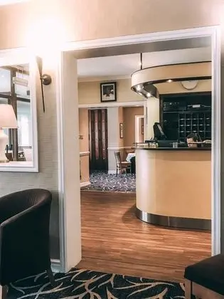 Wycliffe Hotel - Lobi