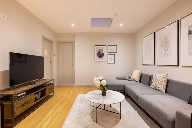 The Wycombe House - Inviting 5bdr House With Garden - Oda