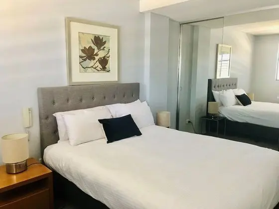 Wyndel Apartments - Clarke Street - Oda