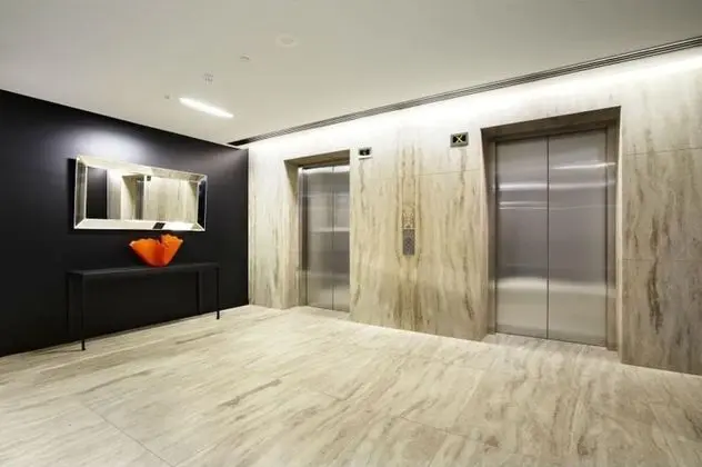 Wyndel Apartments St Kilda Views - Lobi