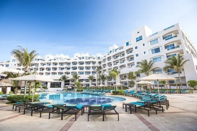 Wyndham Alltra Cancun All Inclusive Resort - Havuz