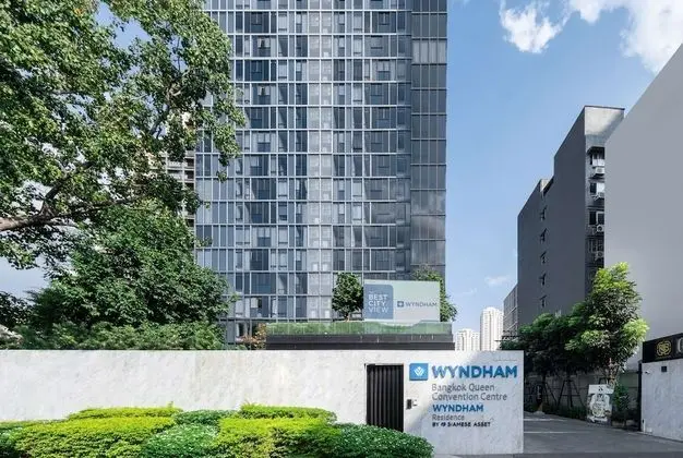 Wyndham Bangkok Queen Convention Centre - Dış Mekan