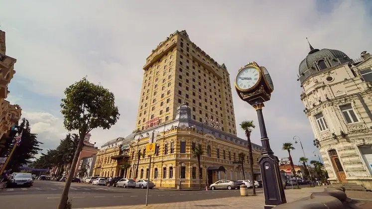 Wyndham Batumi - Dış Mekan