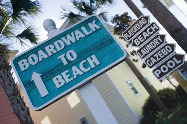 Wyndham Beach Street Cottages - Extra Holidays
