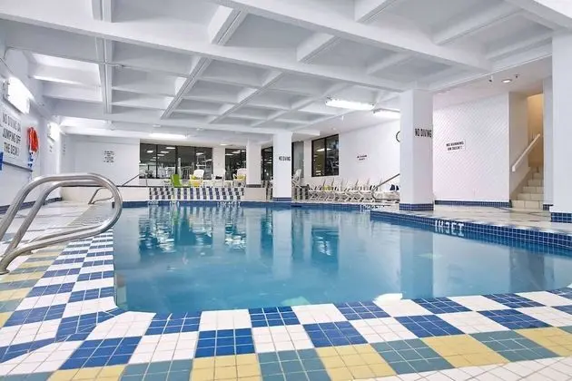 Wyndham Edmonton Hotel and Conference Centre - Havuz