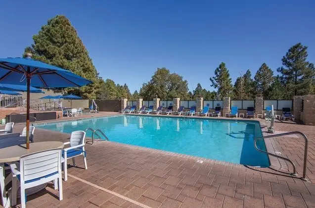 Wyndham Flagstaff - Extra Holidays - Havuz