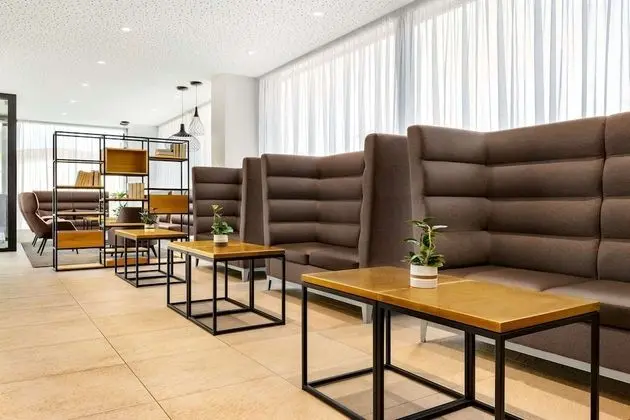 Wyndham Garden Munich Messe - Lobi