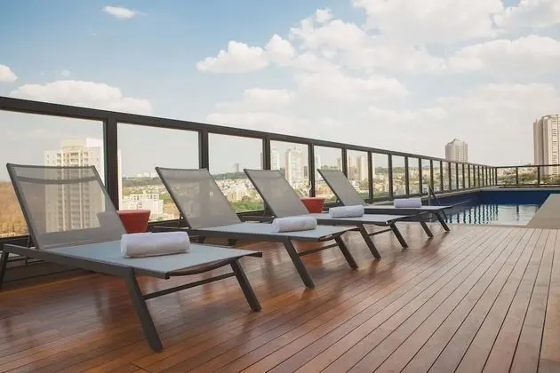 Wyndham Garden Ribeirao Preto Convention - Havuz