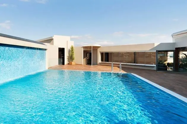 Wyndham Grand Athens - Havuz