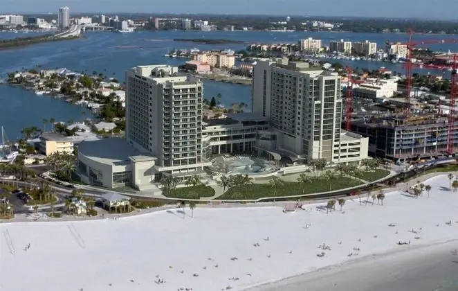 Wyndham Grand Clearwater Beach