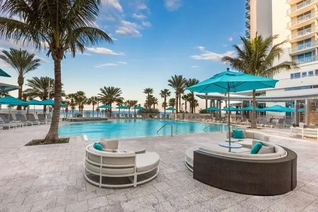 Wyndham Grand Clearwater Beach - Havuz