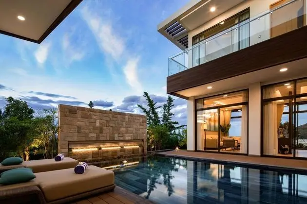 WYNDHAM GRAND KN PARADISE CAM RANH - Oda