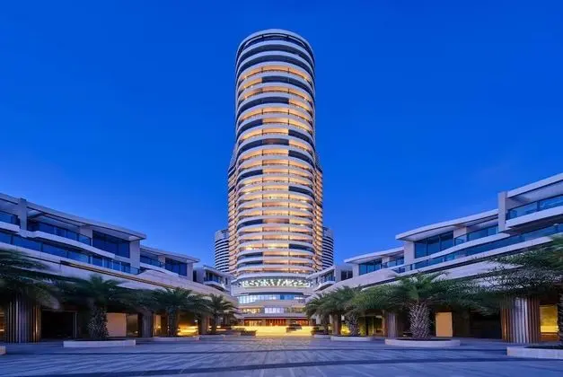 Wyndham Grand Plaza Royale Shuangyue Bay