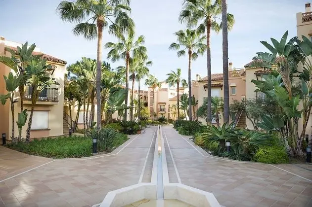 Wyndham Grand Residences Costa del Sol - Dış Mekan