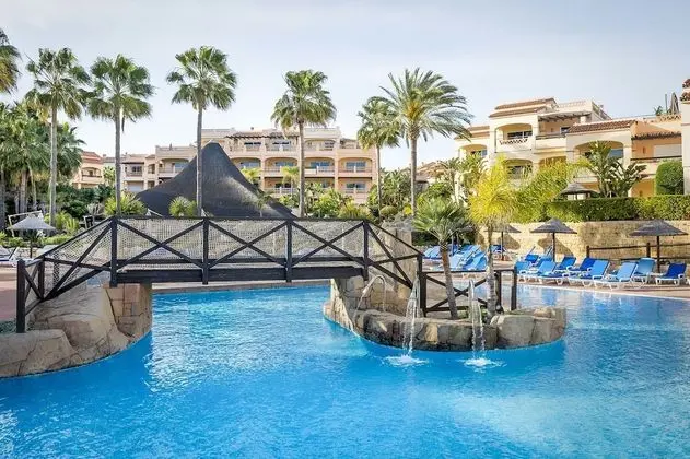 Wyndham Grand Residences Costa del Sol - Havuz